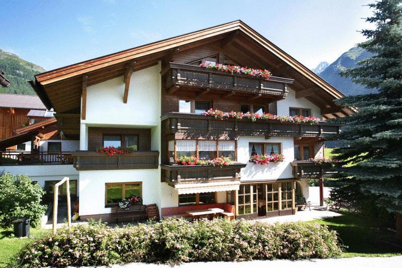 Landhaus Sepp Santer Зёльден Экстерьер фото